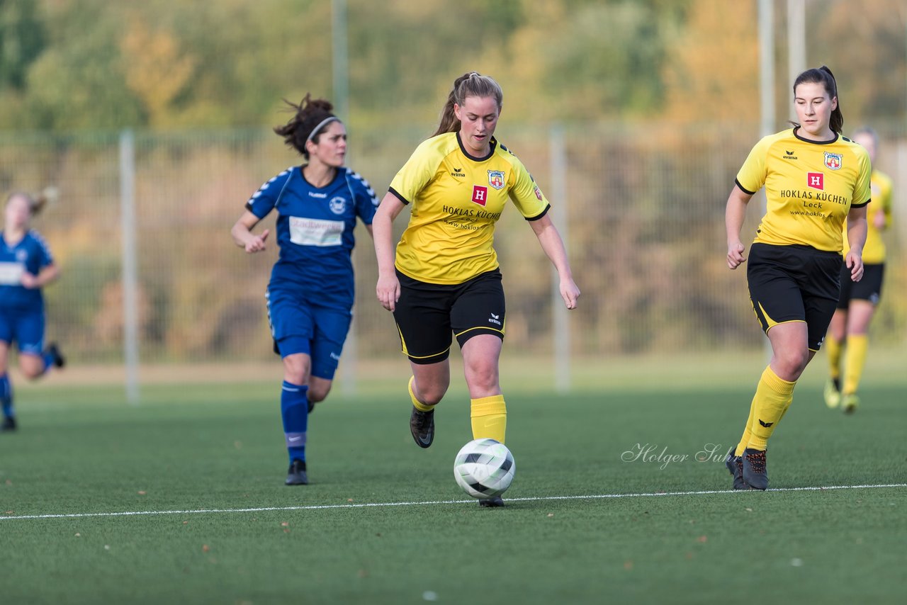 Bild 78 - F SSC Hagen Ahrensburg - SV Frisia 03 Risum-Lindholm : Ergebnis: 2:0